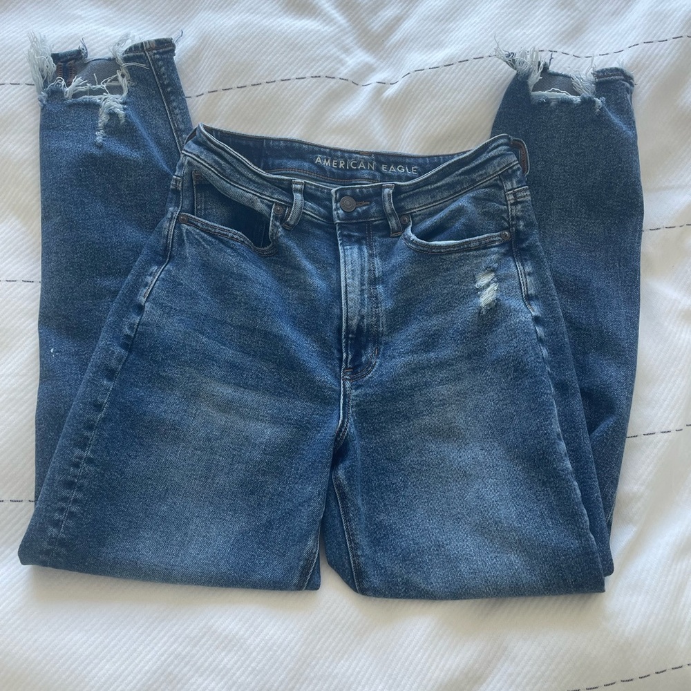 High rise mom jean